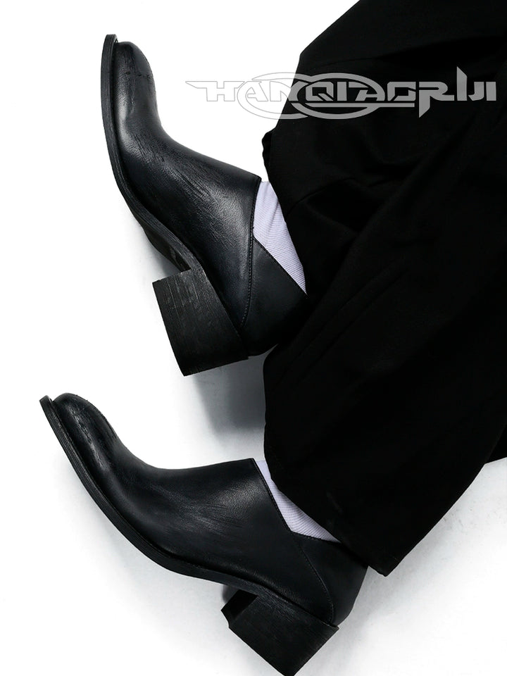 Cowhide Slip-On Pointed Toe Chelsea Shoes
