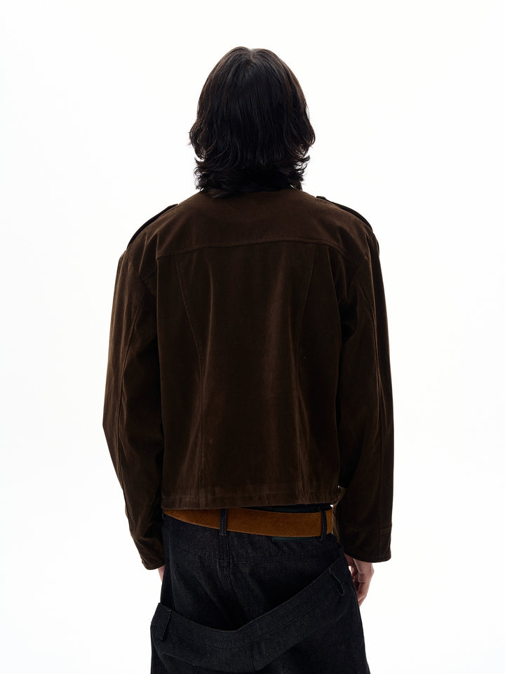 Chaqueta corta de ante retro con detalles de hebilla