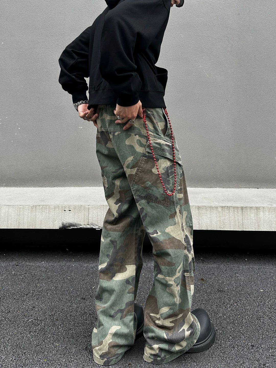 Loose Fit Camouflage Cargo Pants