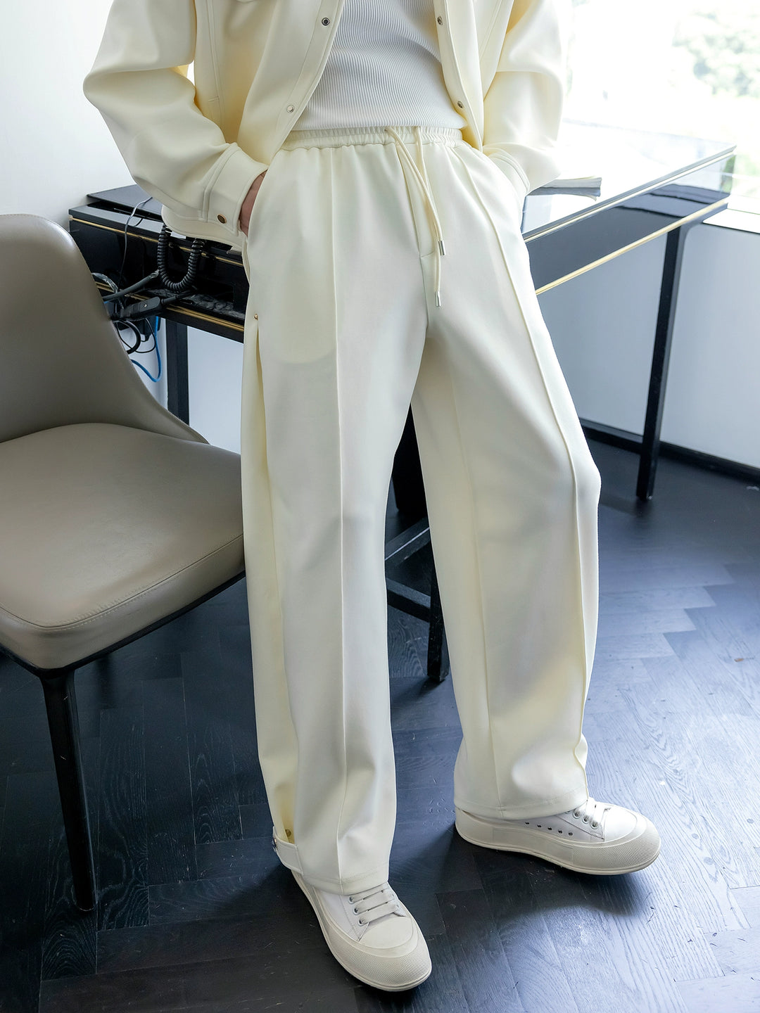 Wide-Leg Elastic Waist Casual Pants