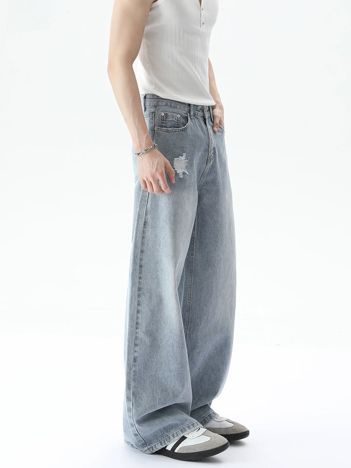 Destroyed Wide Leg Jeans