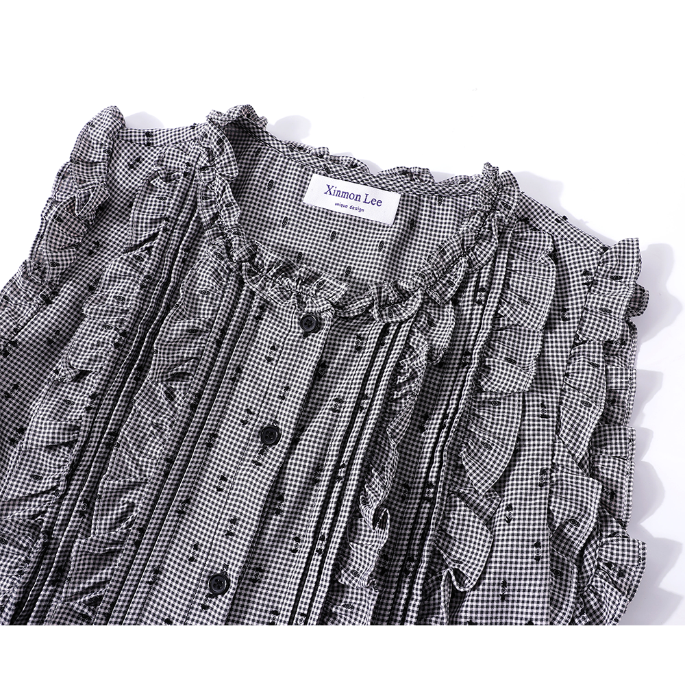 Plaid Pleated Sleeveless Button-Up Shirt