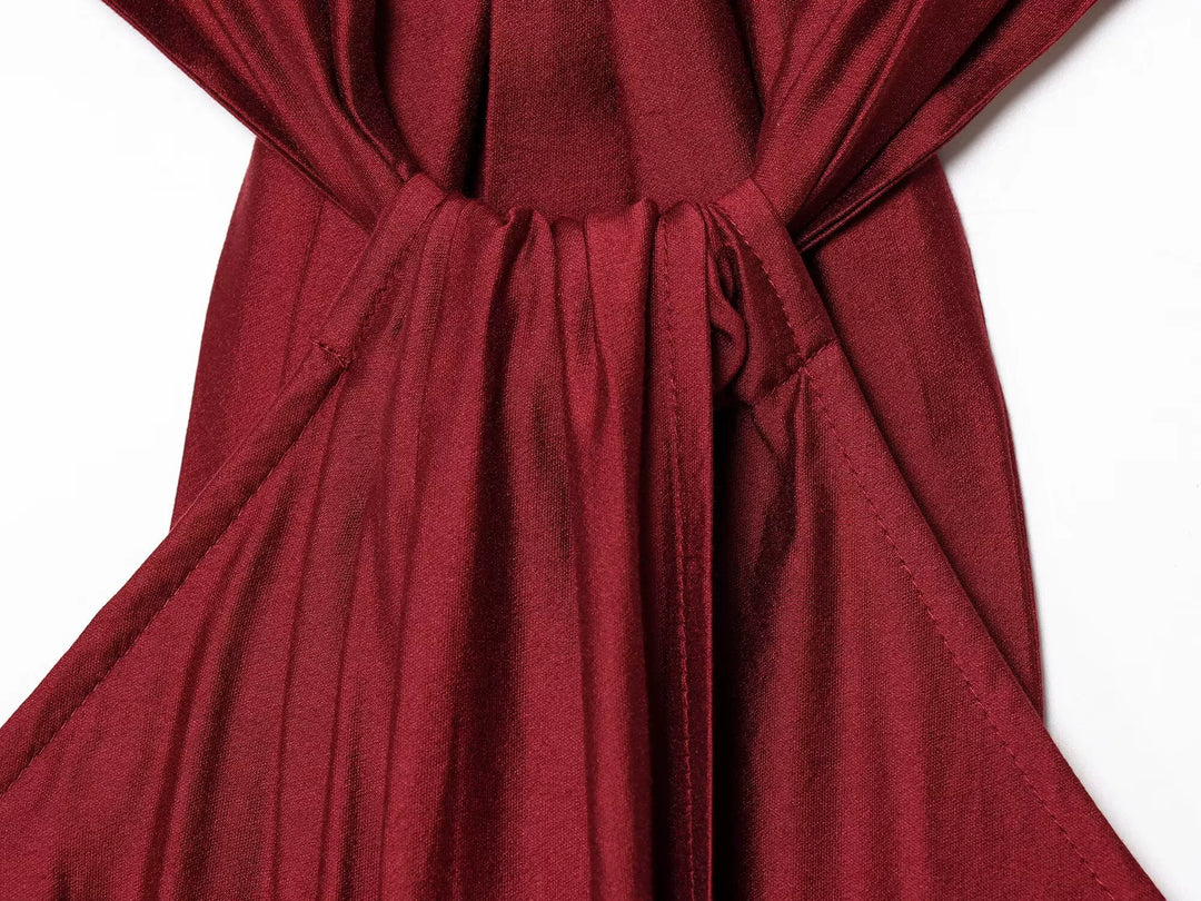 فستان صيفي طويل بدون ظهر مع حمالات عنق