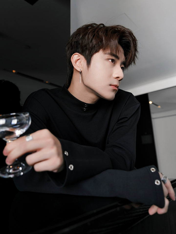 Long-Sleeve Mock Neck Pullover