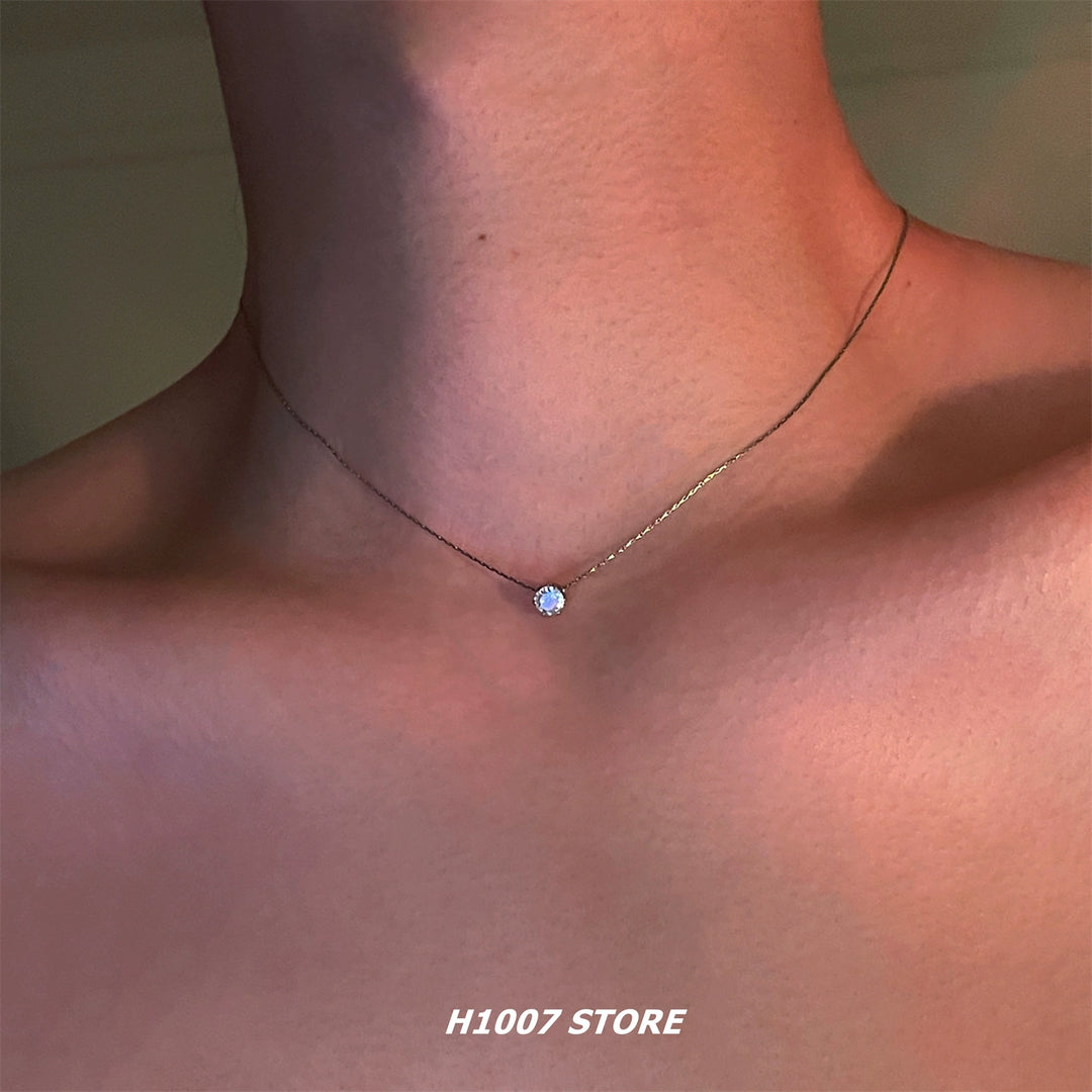 Diamond Pendant Clavicle Necklace
