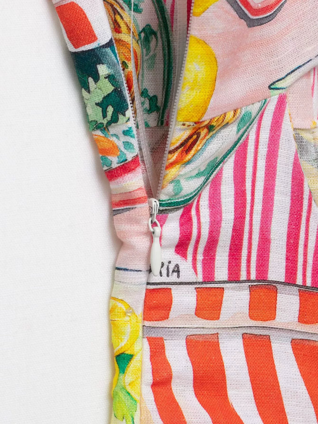 فستان ميدي بطبعة باتشورك مع حمالات