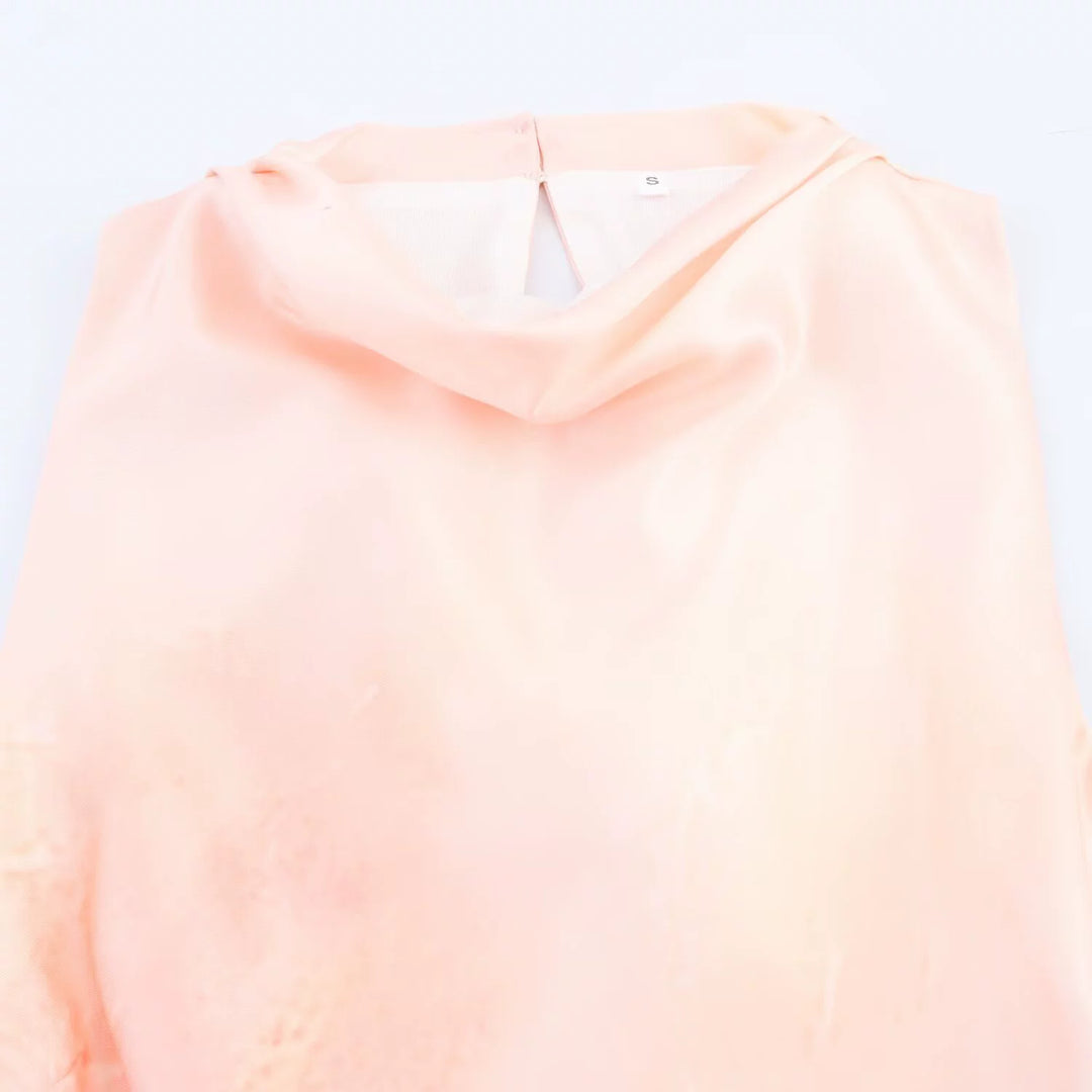 فستان ميدي ساتان بدون أكمام بتدرجات الألوان