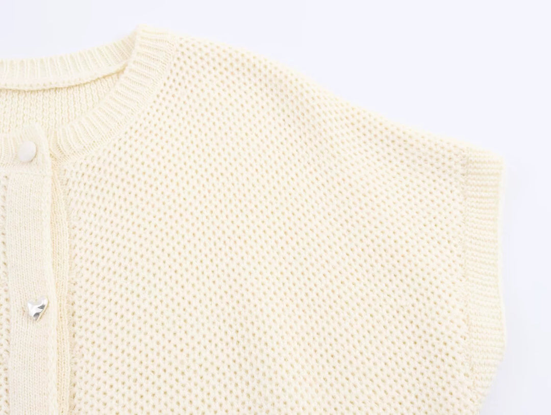 سترة كارديجان مزررة من الصوف بياقة دائرية