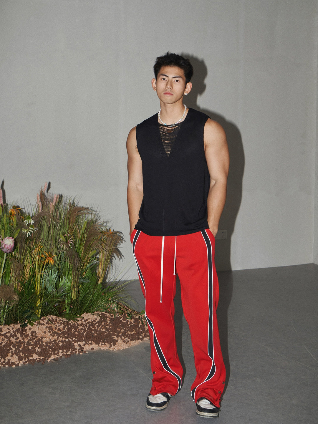 Woolen Distressed V-Neck Knitted Vest