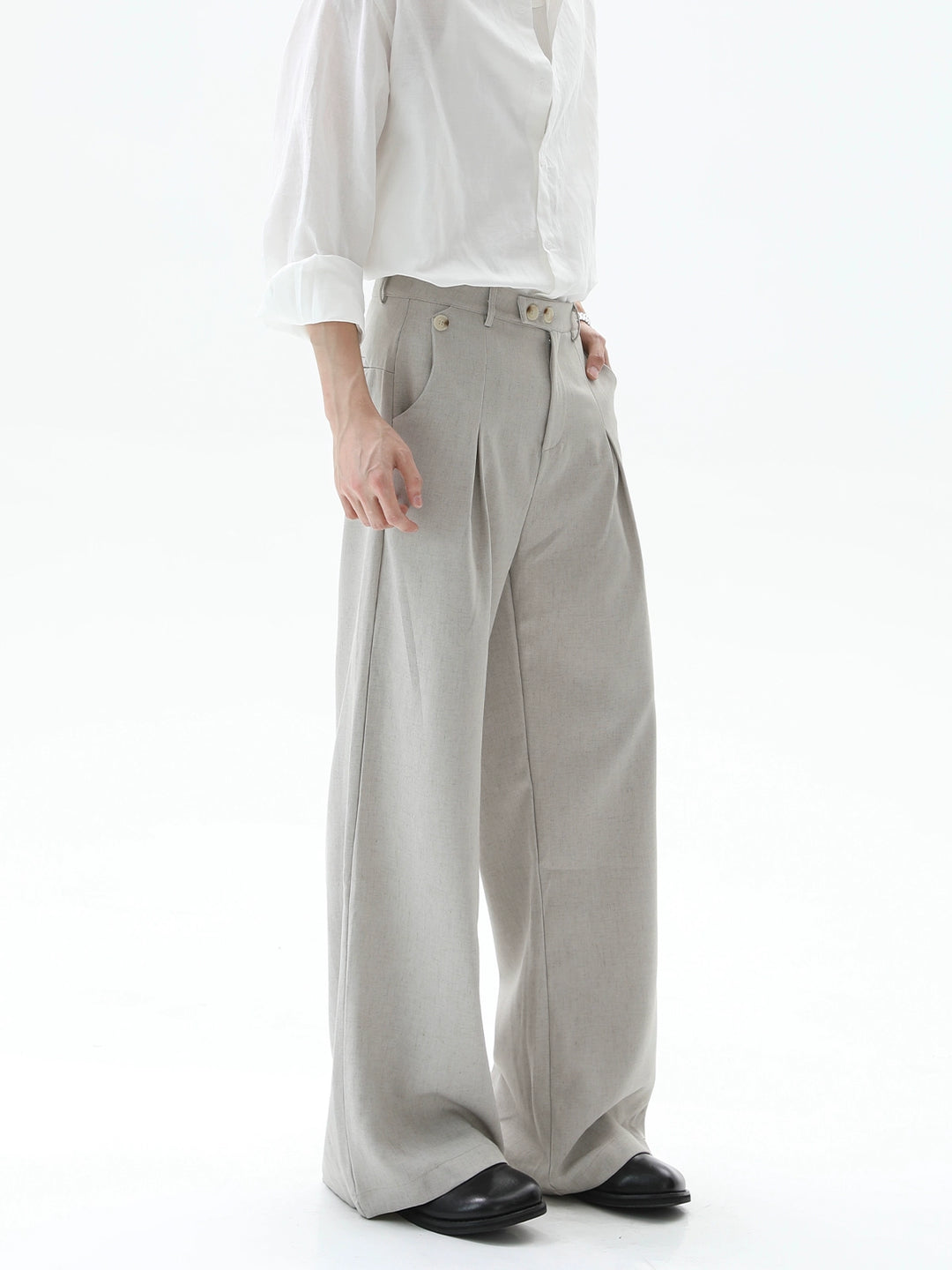 Linen Pleated Straight Pants