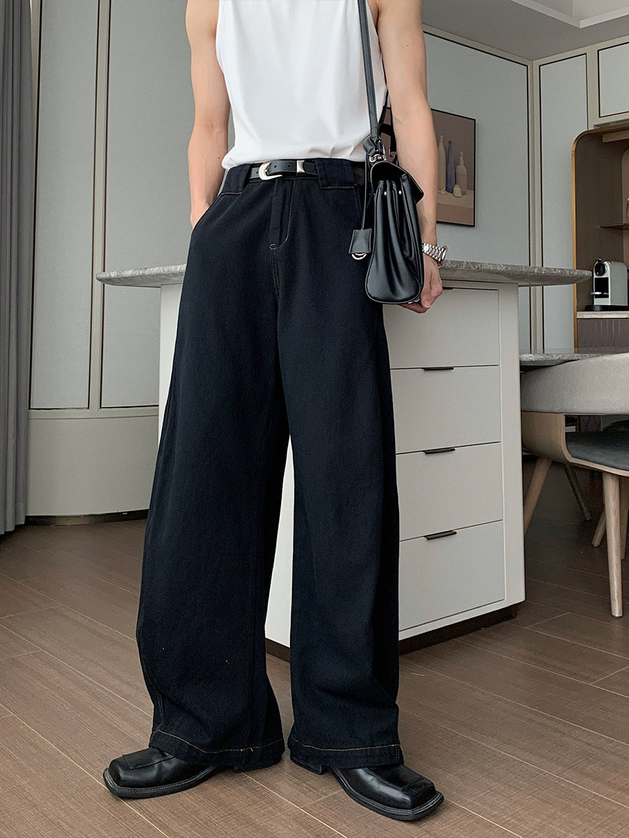 Wide-Leg Straight Fit Jeans