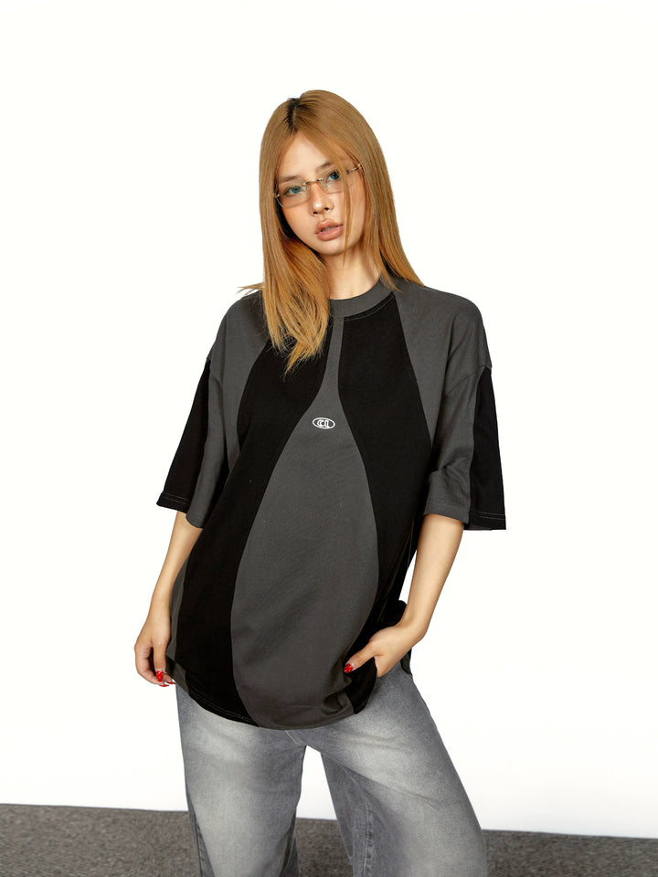 Contrast Stitch Embroidered Loose Turtleneck Top