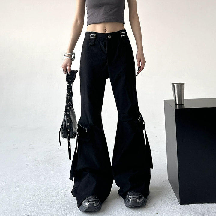 Low Waist Flared Cargo Pants
