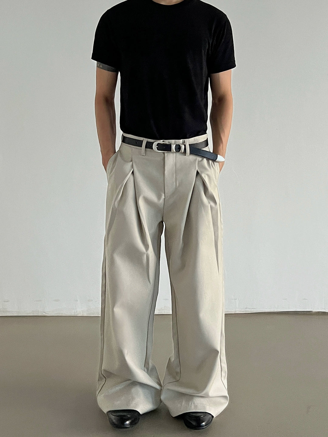 Pleated Loose Fit Straight Casual Pants