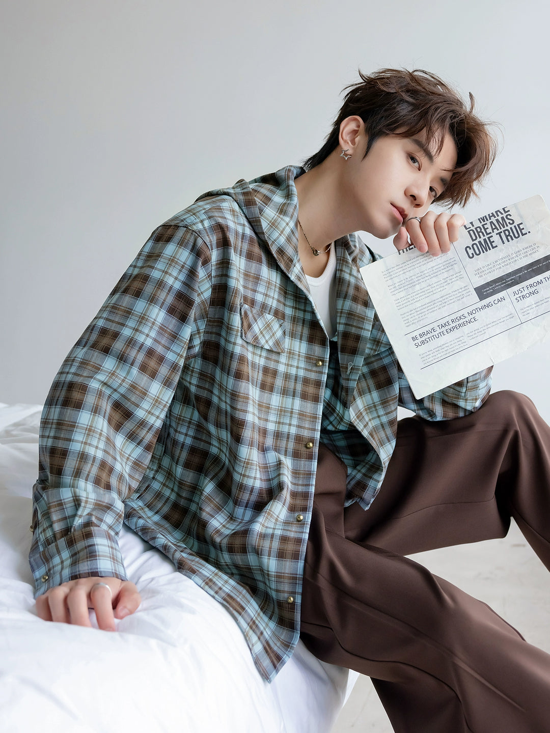 Loose Lightweight Plaid Jacket