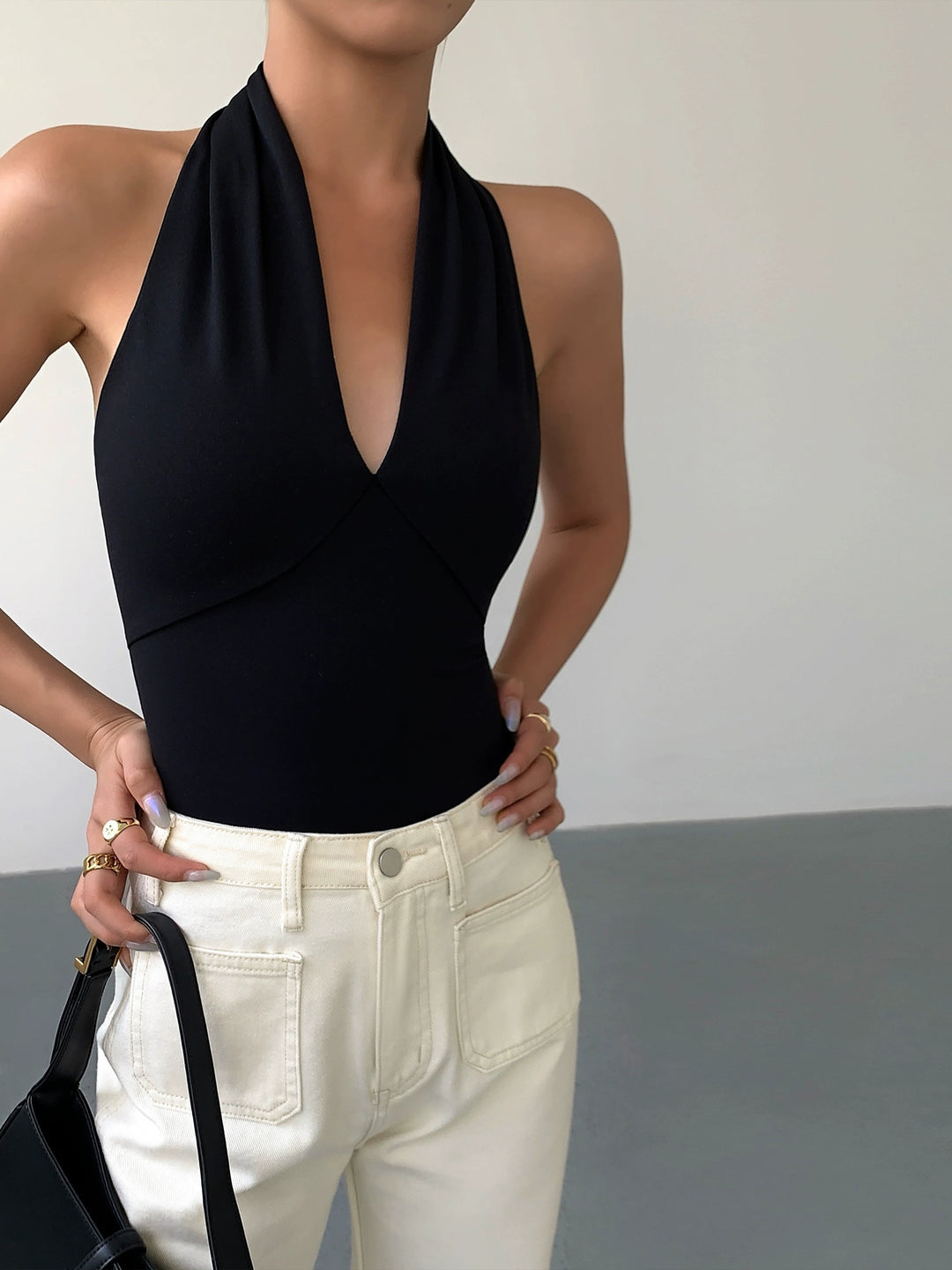 V-neck Halter Slim Fit Tank