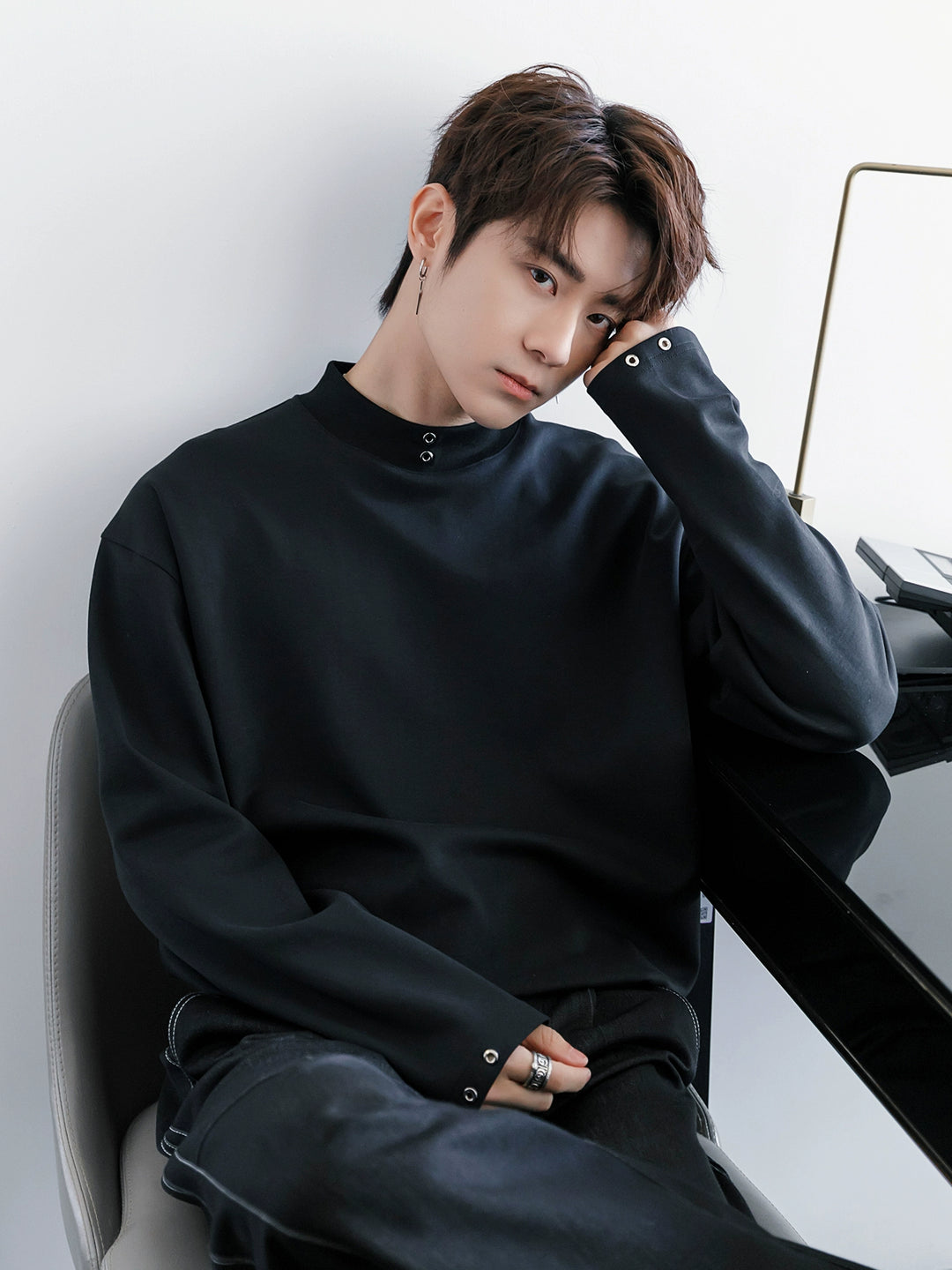 Long-Sleeve Mock Neck Pullover