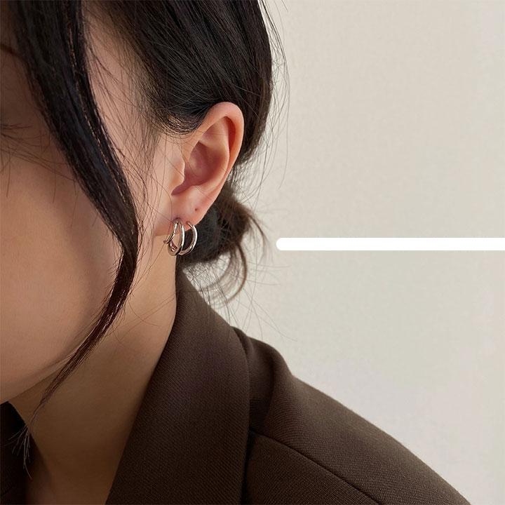Three-Ring Earrings