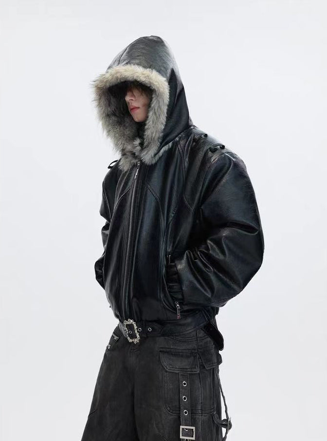 Veste à capuche en simili cuir avec garniture en fourrure 