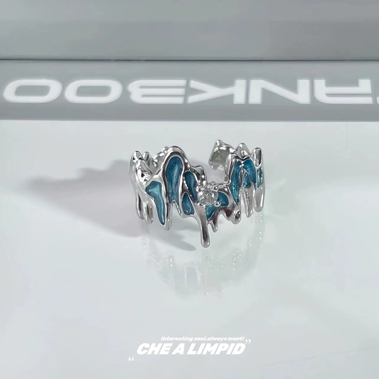 Abstract Wave Design Ring