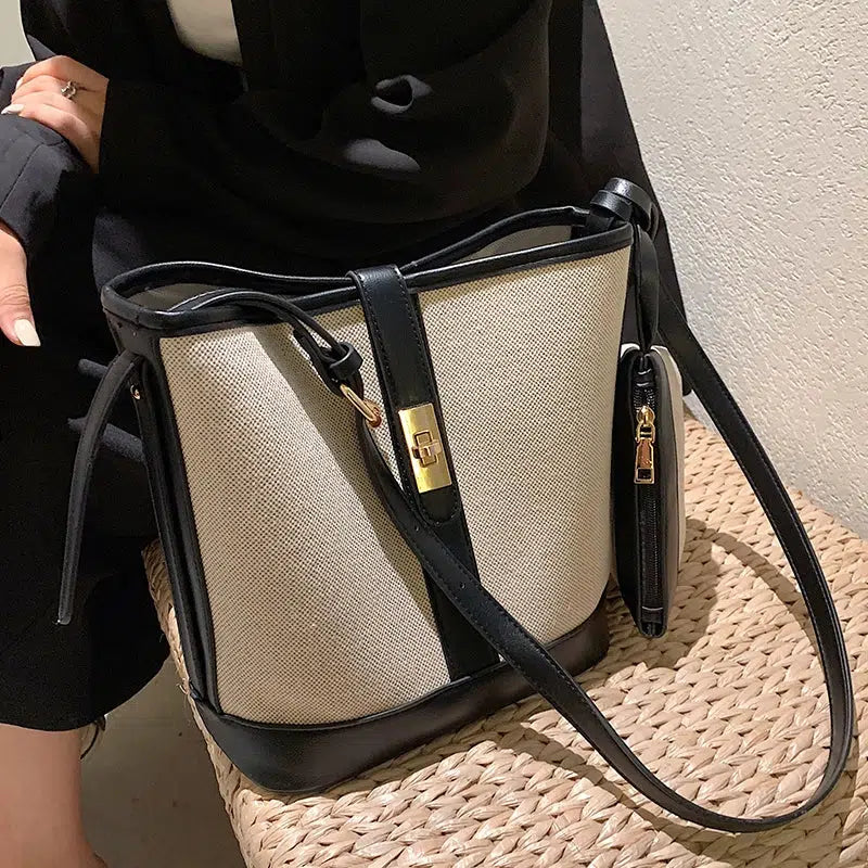 Adjustable Strap Bucket Shaped Bag