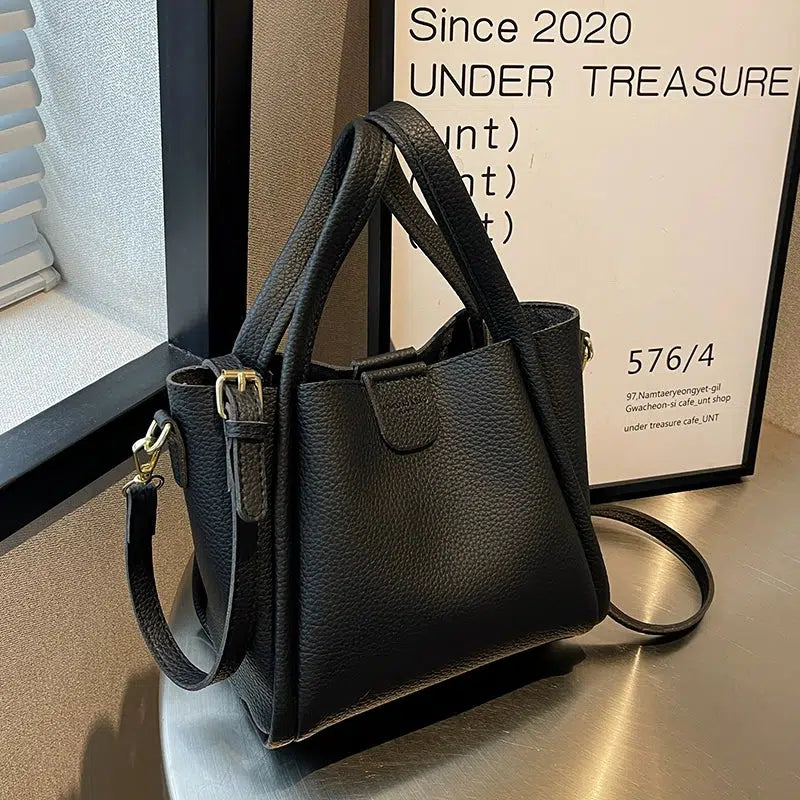 Adjustable Strap Bucket Shaped Bag