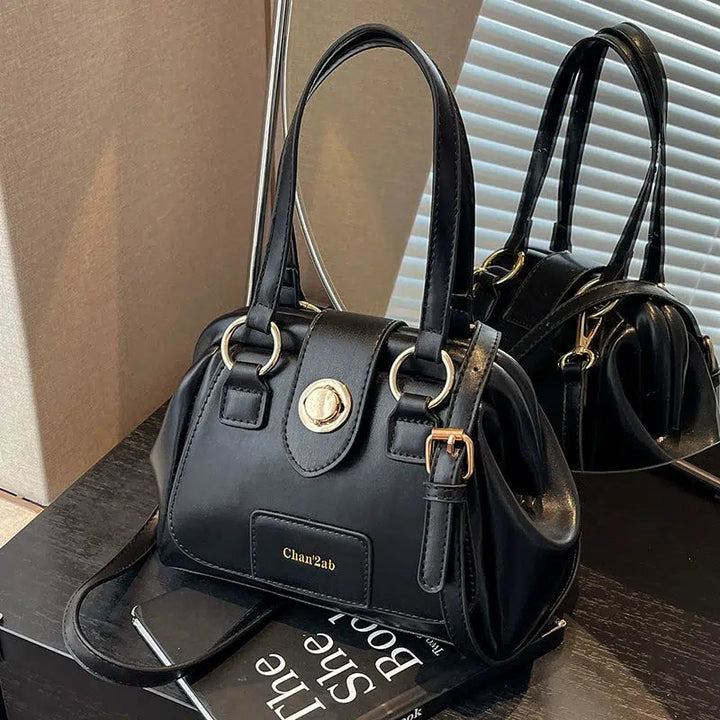 Adjustable Strap Sleek Shoulder Handbag