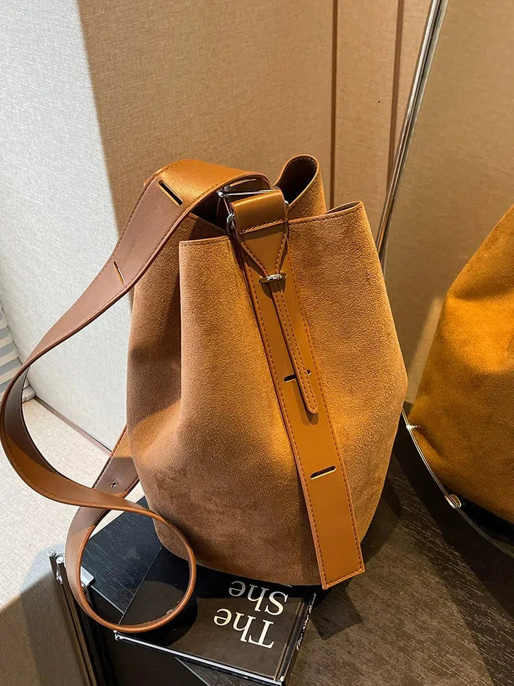 Adjustable Strap Suede Bucket Bag