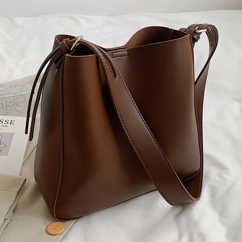 Adjustable Straps Leather Bucket Bag