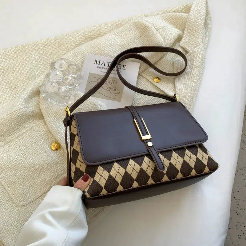 Argyle Pattern Shoulder Bag