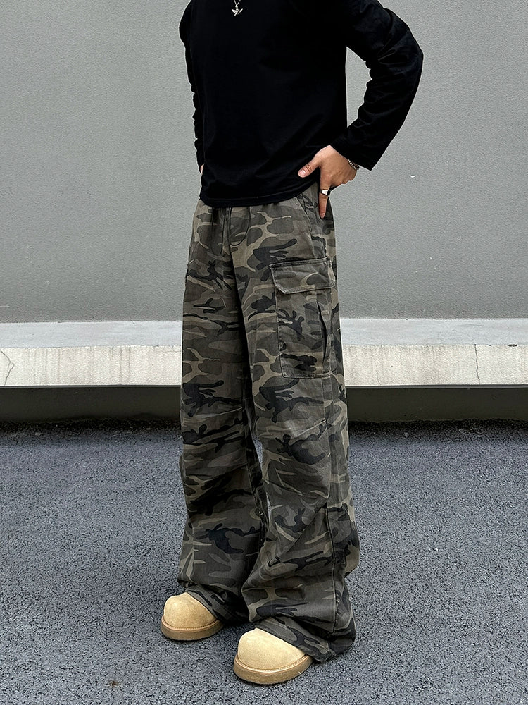 Baggy Camo Cargo Pants
