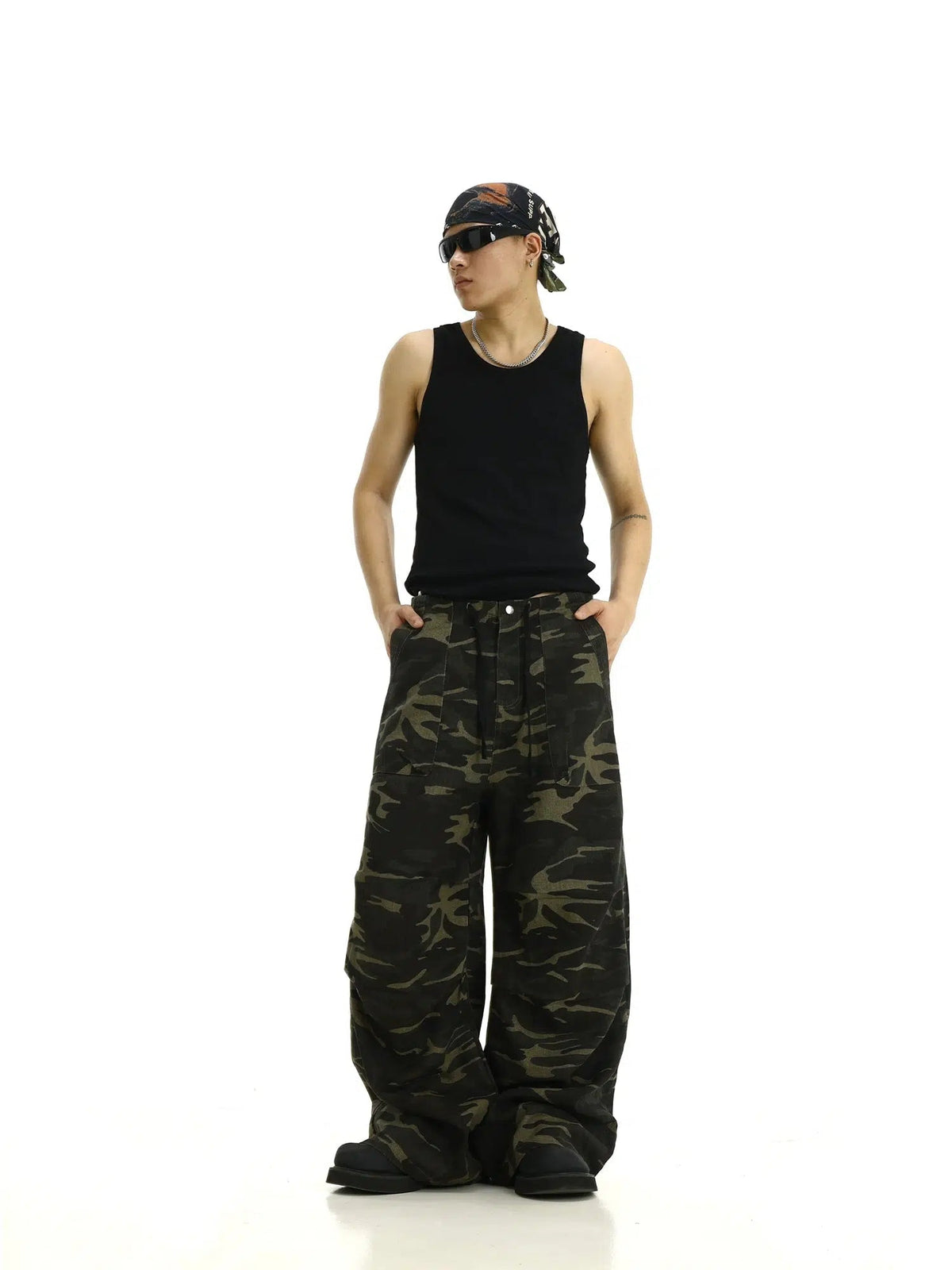 Baggy Camouflage Cargo Pants