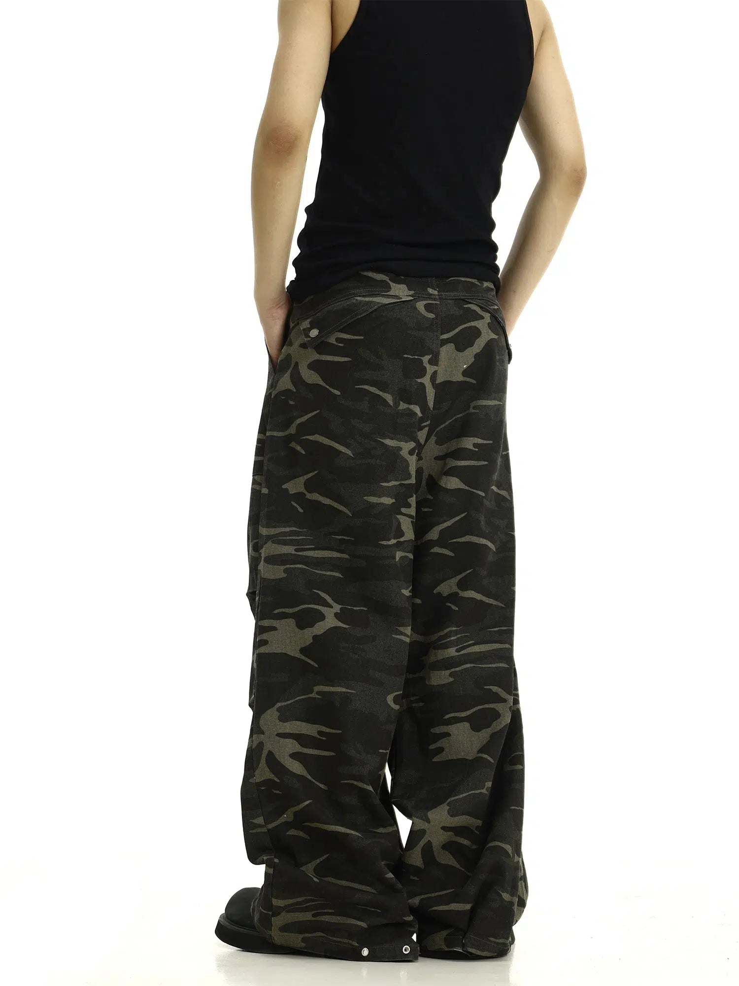 Baggy Camouflage Cargo Pants