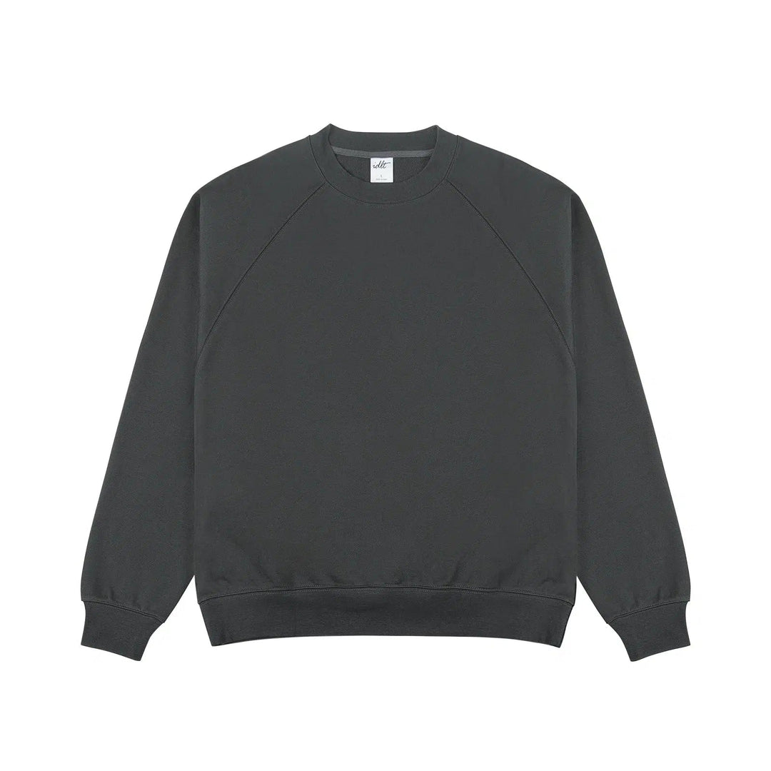 Basic Raglan Sleeve Sweatshirt