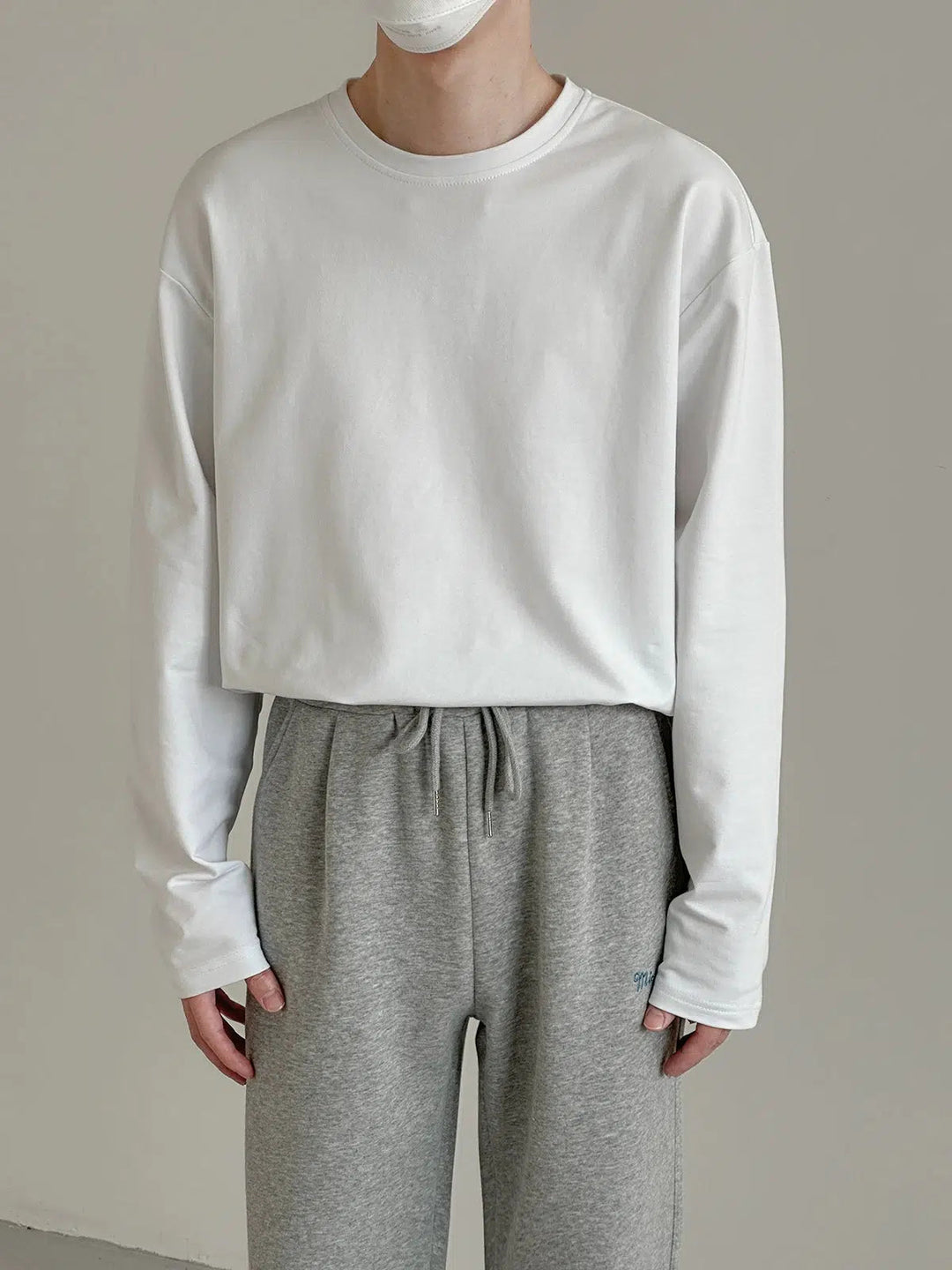 Basic Round Neck Pullover