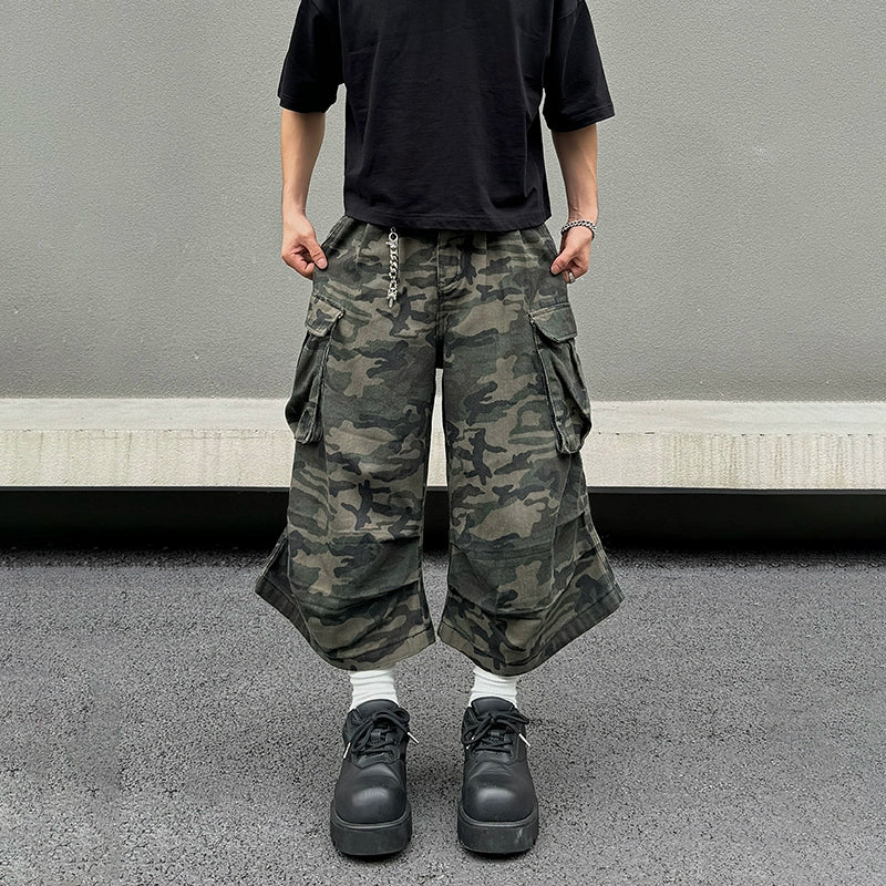 Big Pocket Camouflage Cargo Pants