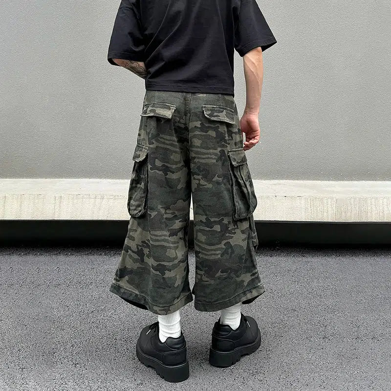 Big Pocket Camouflage Cargo Pants