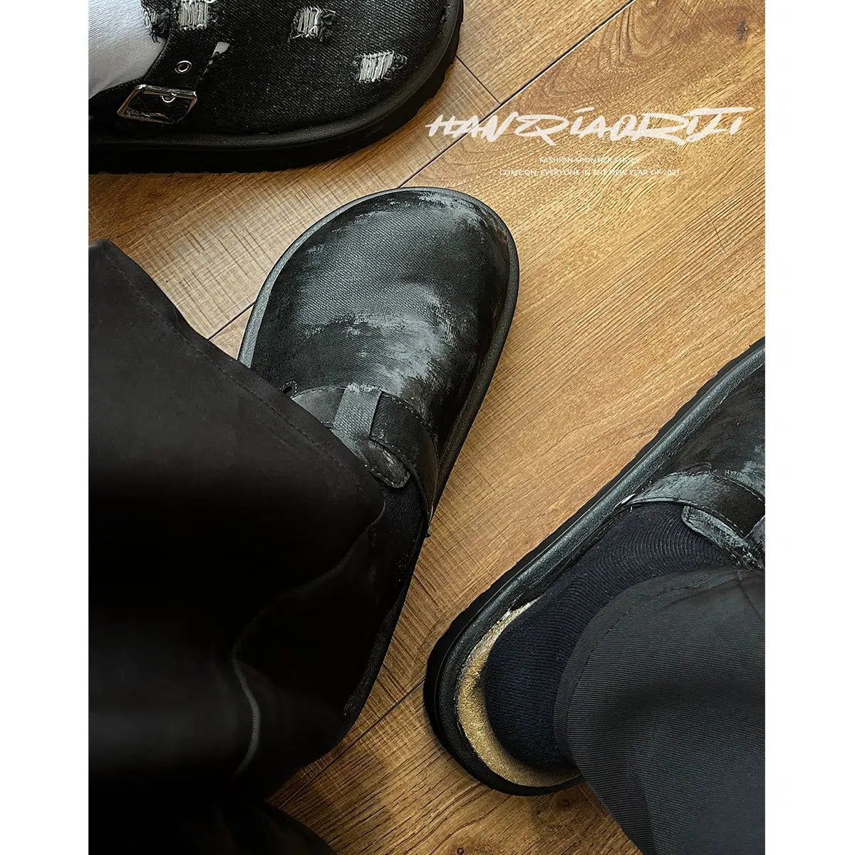 Black Comfortable Sandals