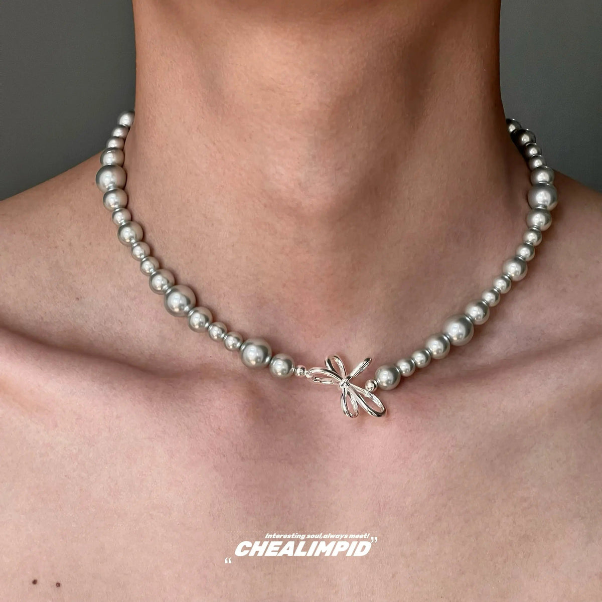 Bow Charm Pearl Bead Necklace