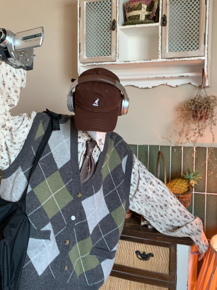 Button Front V Neck Argyle Plaid Vest