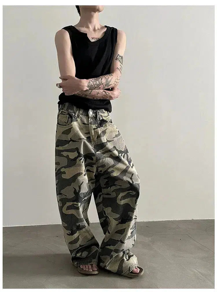 Camo Print Washed Jeans