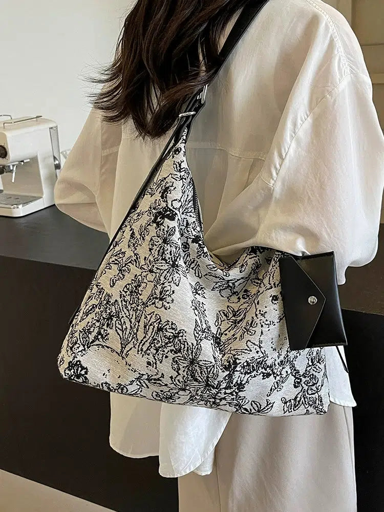 Canvas Floral Pattern Shoulder Bag