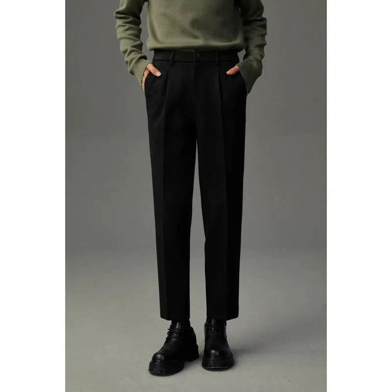 Slim Tapered Pleated Pants