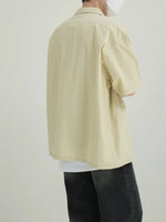 Casual Short-Sleeve Shirt with Front Pockets