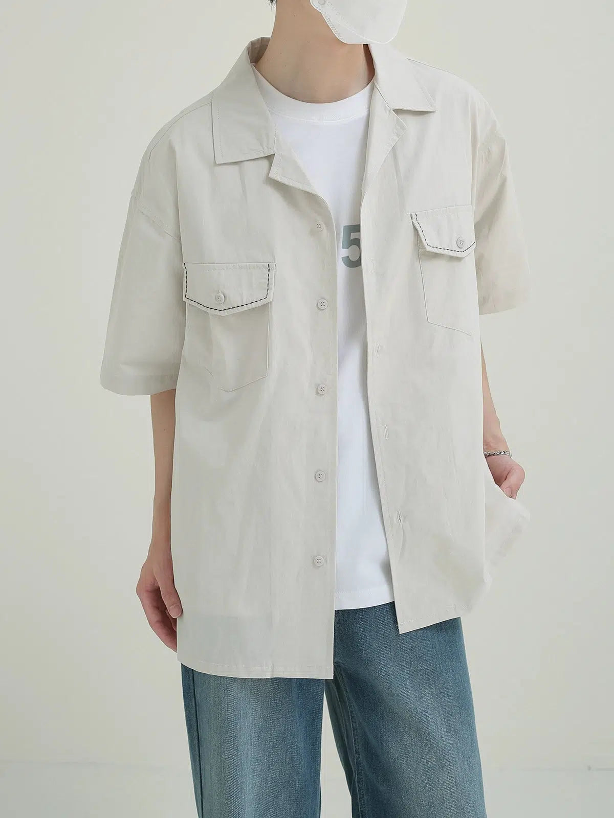 Casual Short-Sleeve Shirt with Front Pockets