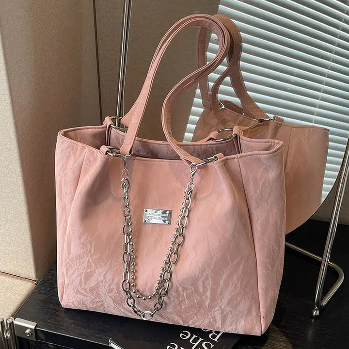 Chain Accent Shoulder Bag