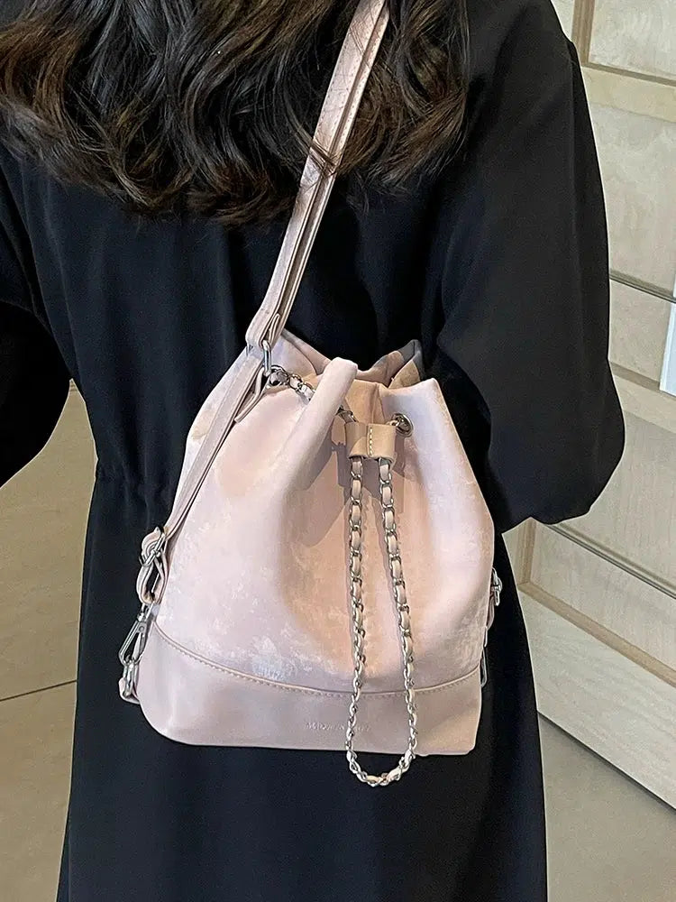 Chain Drawstring Bucket Bag