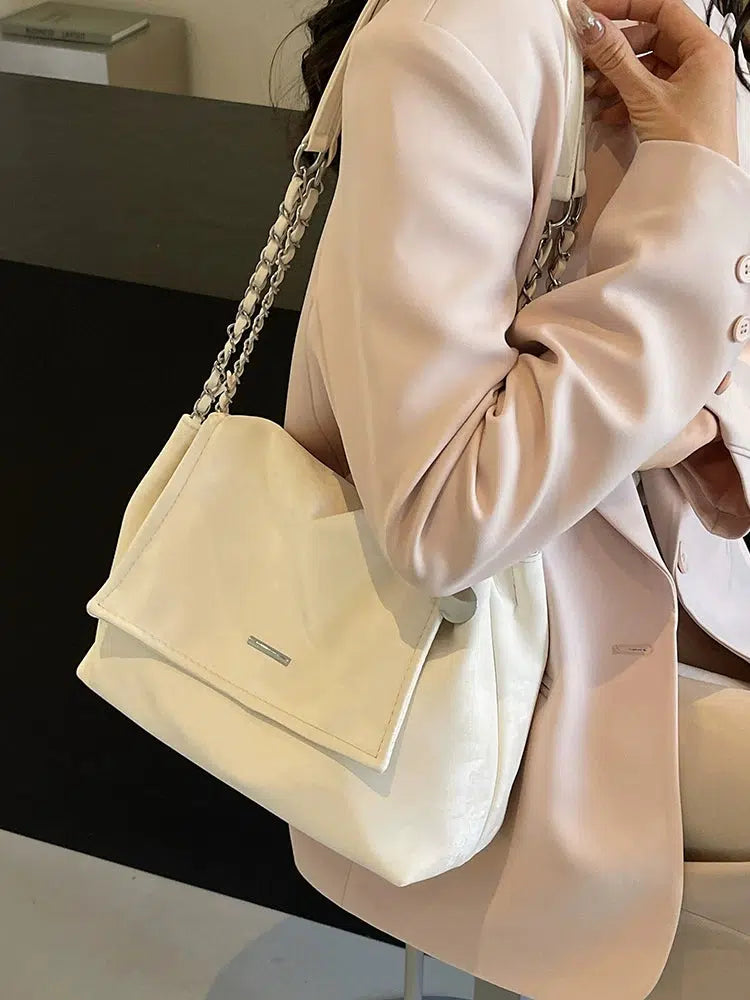 Chain Strap Padded Handbag