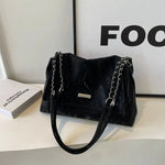 Chain Strap Shoulder Bag