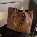 Chain Straps Diamond Pattern Tote Bag